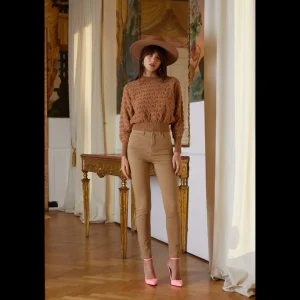 CAPPELLO GIULIA N A FALDA LARGA