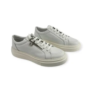 CESARE PACIOTTI SNEAKERS CON LOGO IN METALLO