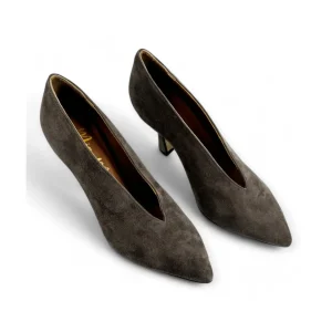 DECOLLETE' ACCOLLATA IN CAMOSCIO MILU' MILANO