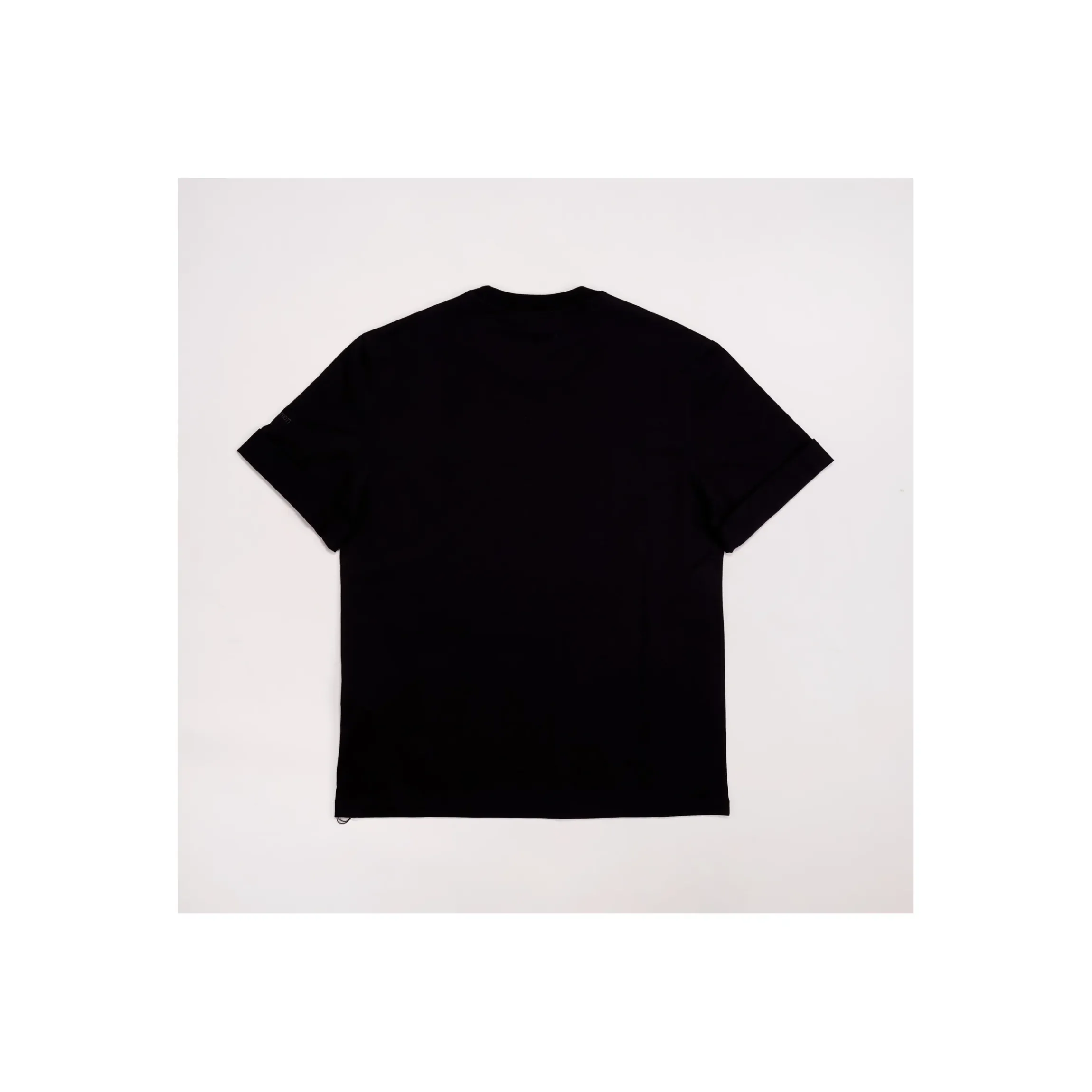 maglietta_manica_corta_ne_1.webp MAGLIETTA MANICA CORTA NEIL BARRETT