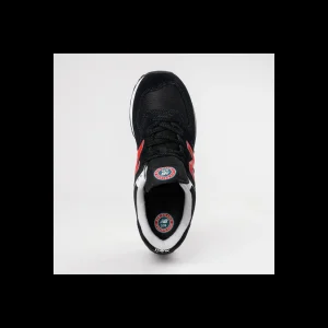 NEW BALANCE ML574 DI COLORE NERO