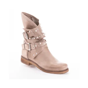 Osvaldo Rossi Anfibio di colore beige