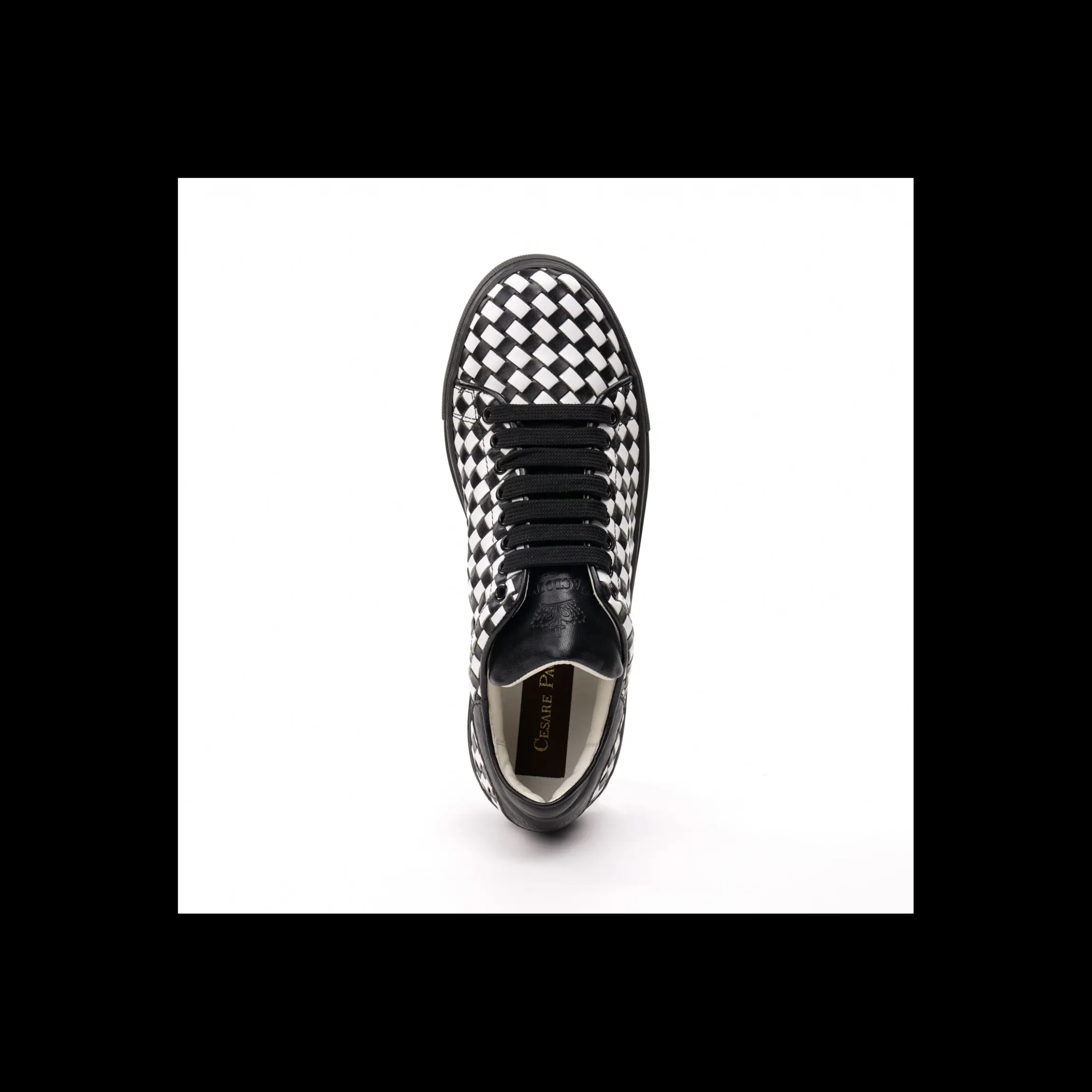 sneakers_cesare_paciotti__0-11.webp SNEAKERS CESARE PACIOTTI DI COLORE BIANCO E NERO