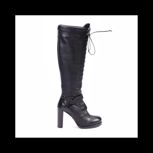 Stivale Cesare Paciotti con stringhe