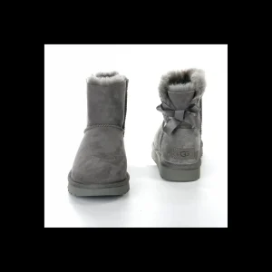 Stivaletto UGG MINY BAILEY BOW II con fiocco