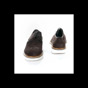 Stringata Andrea Nobile