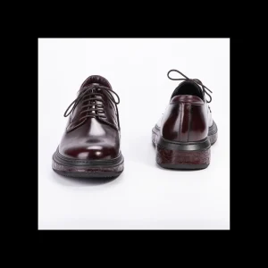 Stringata Cesare Paciotti Uomo in pelle con para in gomma