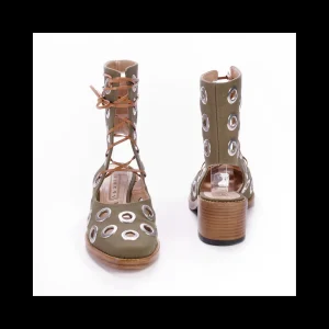 Tronchetto Cesare Paciotti