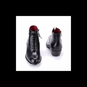 Tronchetto Cesare Paciotti in pelle