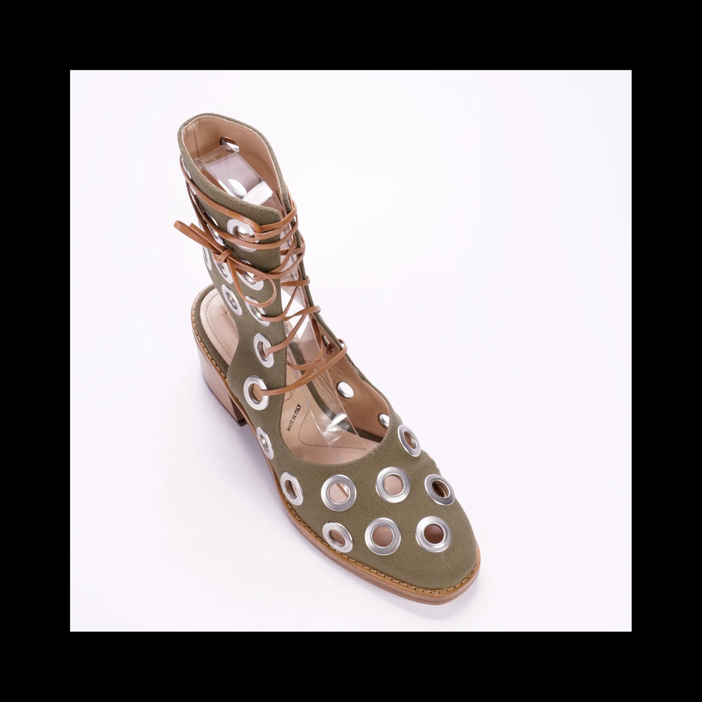 tronchetto_cesare_paciott_2-4.webp Tronchetto Cesare Paciotti